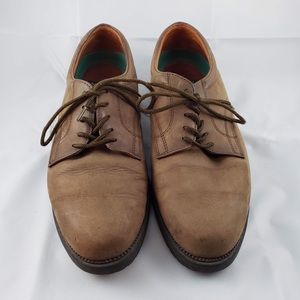 Nun Bush Brown Size 9.5